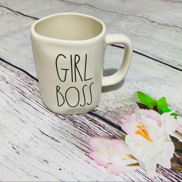 NEW RAE DUNN GIRL BOSS COFFEE MUG - Picture 2 of 4